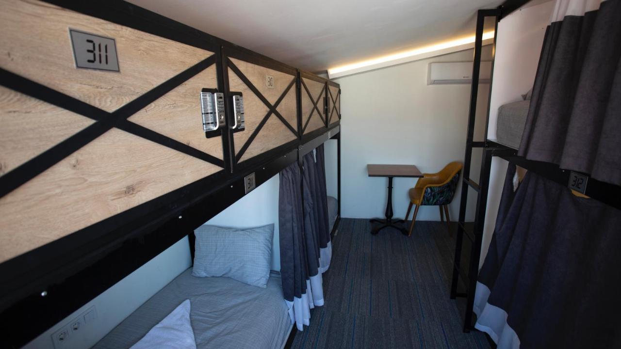 Hostel Musk24H Istanbul Exterior foto